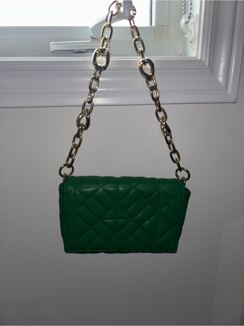 H&M Green Quilted Shoulder Bag with Gold Chain